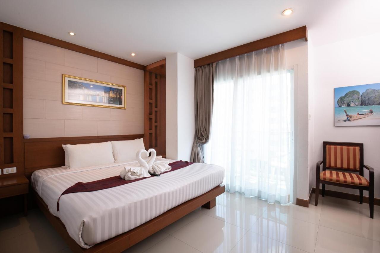 The Patong Center Hotel Exterior foto